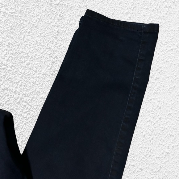 Gap 1969 Resolution Slim Straight Jeans - Picture 3 of 8